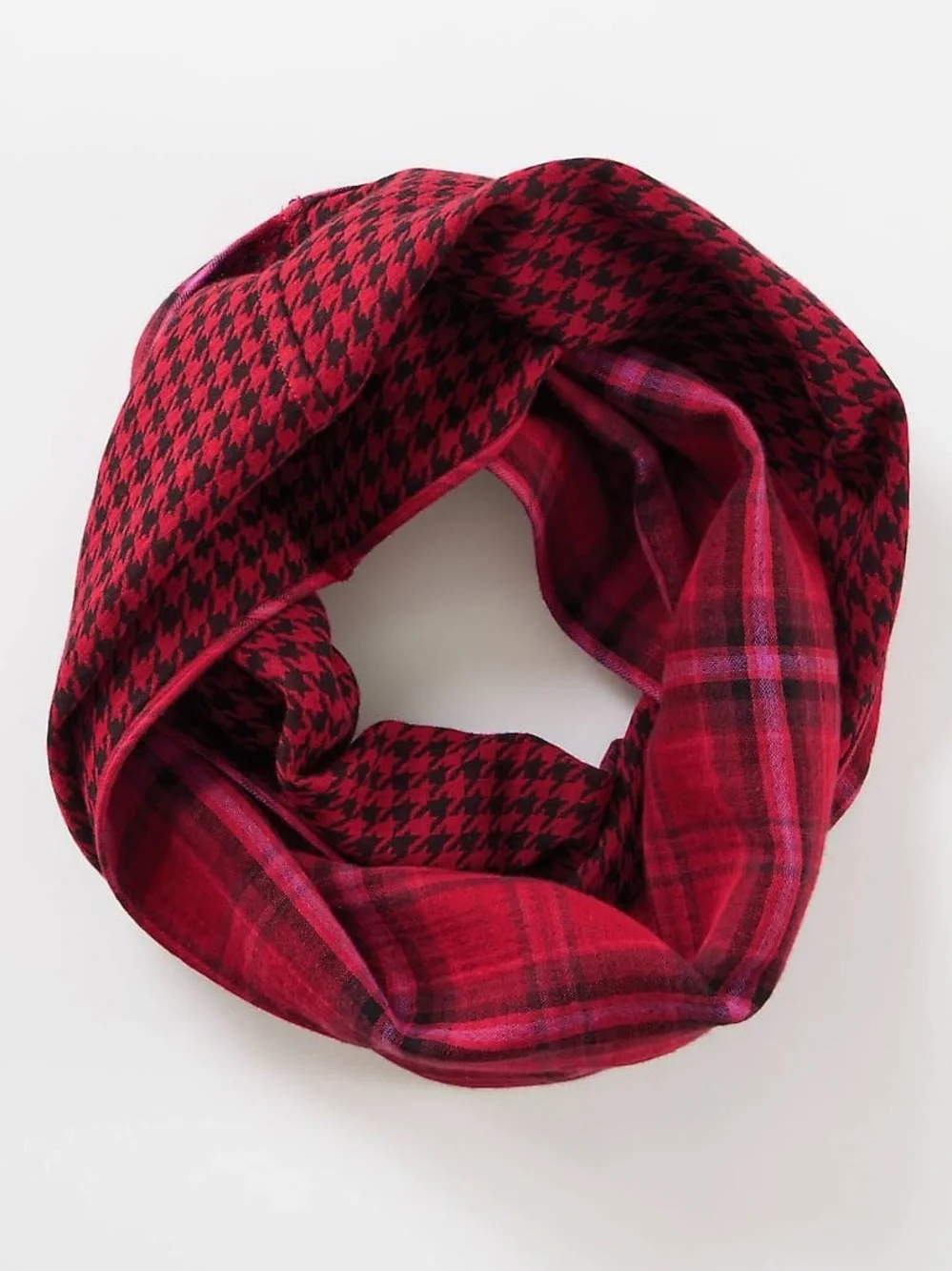 J JILL NWT Double-Face Infinity Scarf Houndstooth Plaid Scarlet Red Black